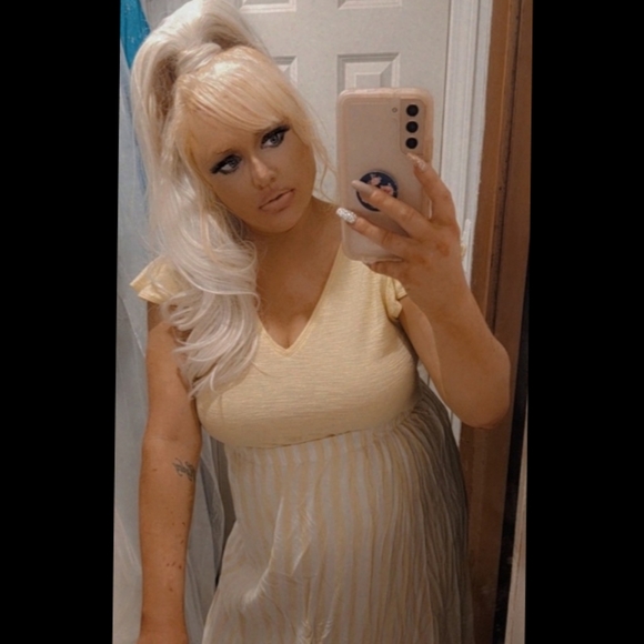 Meet your Posher, Ashli - Picture 3 of 3